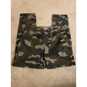 AMERICAN‎ EAGLE SUPER STRETCH MOM JEANS CAMO CORDUROY SIZE 6 REGULAR